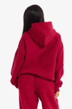 Burgunderroter Hoodie von Hidden Hills - Image 2
